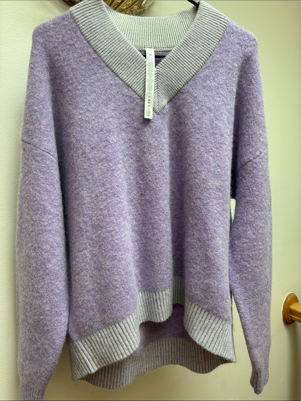 lululemon athletica Lavender V-Neck Pullover Sweater